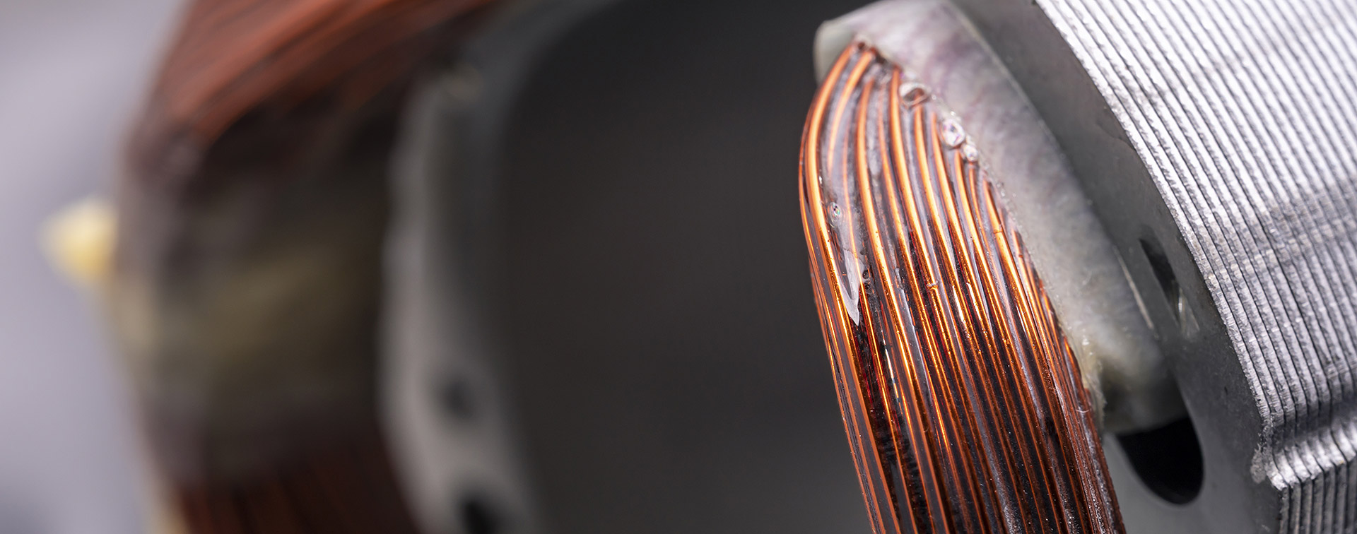 Entschichtung / Wiederaufbereitung von Elektromotoren, Kupferrecycling