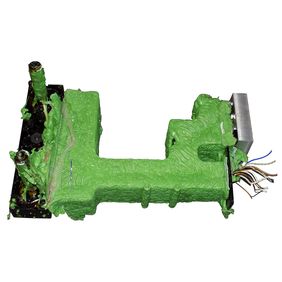 Hot runner 2 nozzles before image-5143