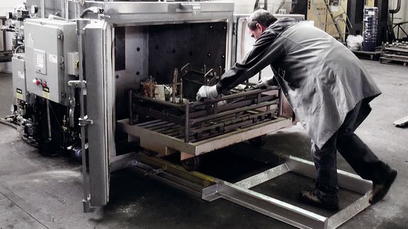 Beladen einer MAXICLEAN-Anlage